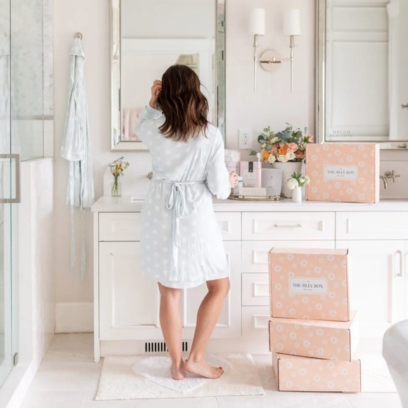 BRAND NEW Riot Theory Jilly Robe (XL) - Picture 3 of 4